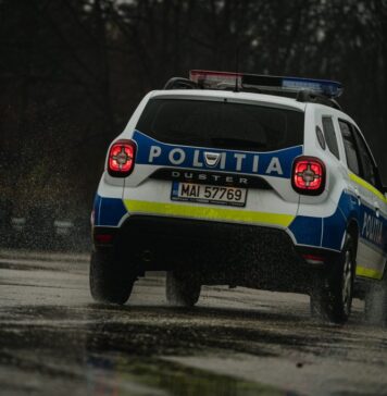 Un bărbat din București și-ar fi plimbat într-un căruț iubita moartă