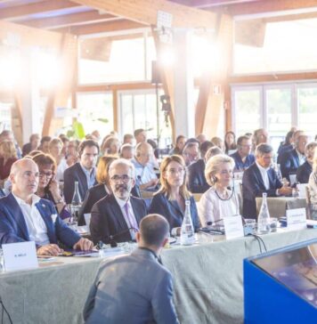 Rareș Bogdan (PNL): Interesele românilor sunt foarte bine reprezentate în PPE, iar România are un loc de cinste în Europa