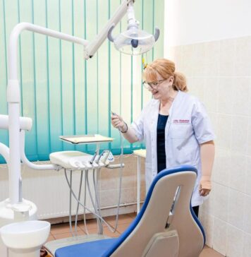 Nicușor Dan anunță că zeci de cabinete de medicină generală și de stomatologie din creșele și școlile speciale au fost preluate de ASSMB