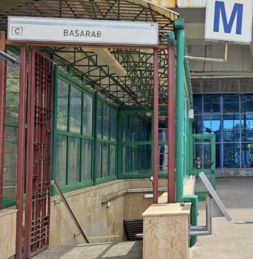 Încep lucrările de refacere a copertinei de la stația de metrou Basarab 2