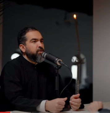 „Este ruşinos pentru acest popor cum doar fraţii Tate au protestat faţă de batjocura de la Paris la adresa creştinismului; Becali, părintele Necula, alţi vectori de imagine nu au fost lăsaţi de serviciile secrete să se exprime, servicii care nu mai sunt ale României ci slujesc intereselor străine care au capturat România”, spune părintele Ciprian Mega