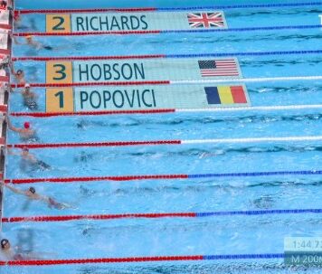 Președintele și premierul l-au felicitat pe David Popovici, medaliat cu aur la 200 de metri liber, la JO 2024