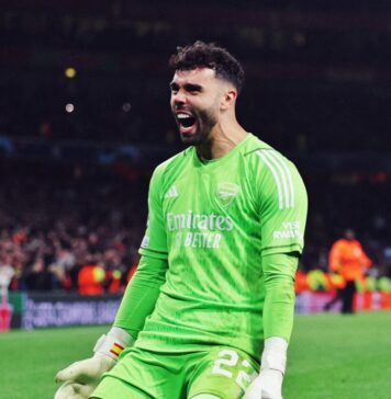 Arsenal l-a transferat definitiv pe portarul Raya