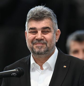 Cozmin Guşă: Ciolacu are nevoie de sesiune parlamentară pentru a apăra populația de atacurile ucigașe ale urșilor. Neputință guvernamentală la orice nivel!