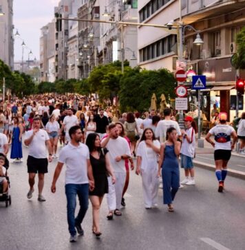 În weekendul 10-11 august are loc o nouă ediție a evenimentului „Străzi deschise, București – Promenadă urbană”