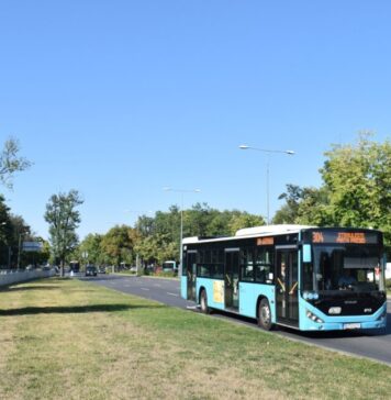 Autobuzele liniilor 261 și 304 vor întoarce în rondul de la Piața Presei