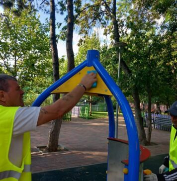 Primăria Sectorului 6 demarează o campanie de curățare a graffitiului de la locurile de joacă