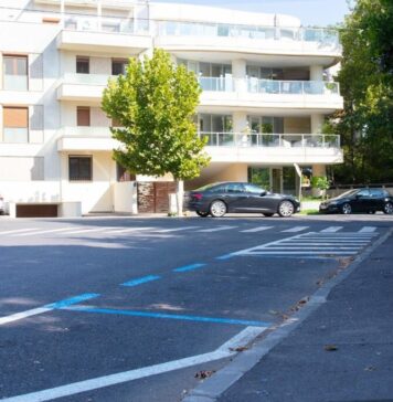 Nicuşor Dan: Peste 2.300 de locuri noi de parcare au fost marcate în zona Cotroceni