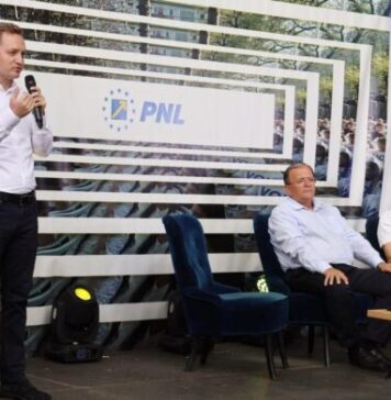 The President of PNL Diaspora Republic of Moldova, Adrian Dupu, at the conference „Young people unite the two banks of the Prut River in Europe”