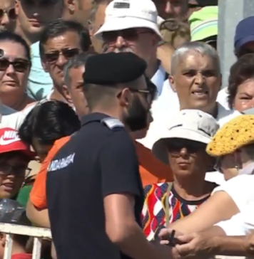 Incident în Constanța de Ziua Marinei. Trei oameni, printre care și un copil, au leșinat din cauza căldurii