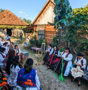 Poșta Română duce vestea Nopții Muzeelor la Sate și invită românii să descopere frumusețea și autenticitatea spațiului rural românesc