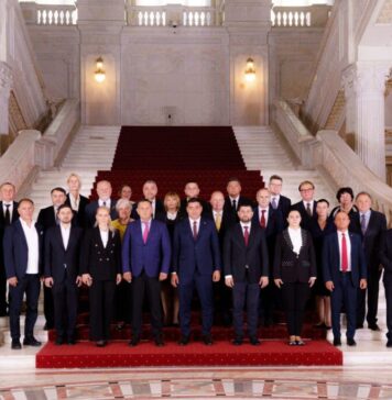 Ioana Ramona Bruynseels (AUR): Sunt onorată să fac parte, în calitate de vice-premier propus, din această echipă excepțională care cu siguranță va aduce românilor măsurile mult așteptate