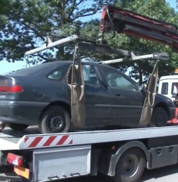 Aproape 3.400 de autovehicule parcate neregulamentar în Sectorul 3, ridicate în primele şapte luni ale anului