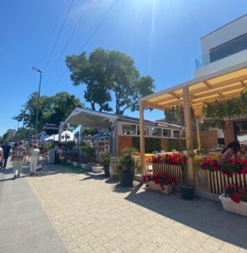 Ce prețuri sunt pe litoral în septembrie. Cazare cu 230 de lei pe noapte în Mamaia