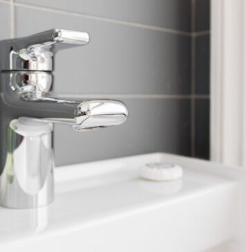 Peste 1.500 de blocuri din București rămân fără apă caldă. Care sunt zonele afectate!