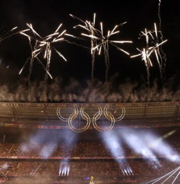 Peste 17 milioane de telespectatori au urmărit ceremonia de închidere în Franţa