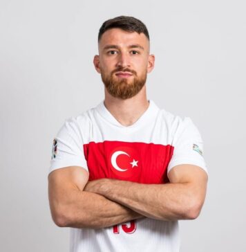 Mijlocaşul internaţional turc Salih Ozcan (Borussia Dortmund), aproape de un transfer la Wolfsburg