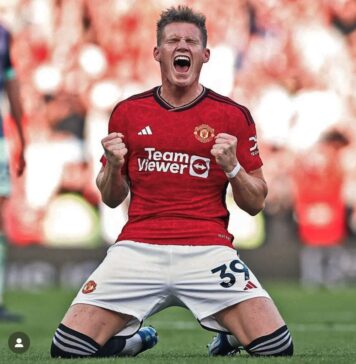 Scott McTominay a sosit în Italia pentru finalizarea transferului său la Napoli