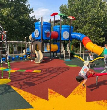 Un nou loc de joacă a fost amenajat în Parcul Tudor Vladimirescu din Sectorul 6