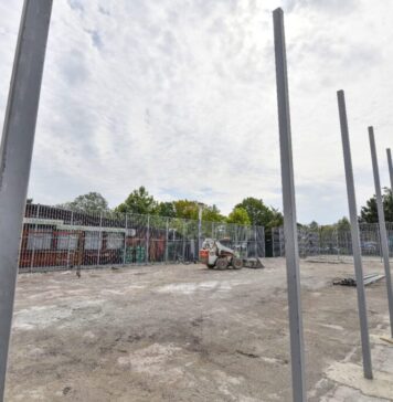 Lucrările de construcție continuă la terenurile de sport din Parcul Crângași