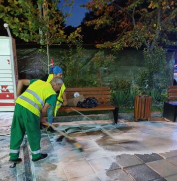 Ample lucrări de igienizare și spălare a trotuarelor și străzilor, desfășurate în Sectorul 5