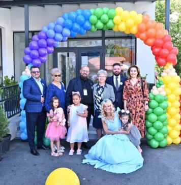 Cristian Popescu Piedone: Din partea noastră, succes și un an școlar plin cu bucurii… tuturor copiilor României, oriunde vă aflați!