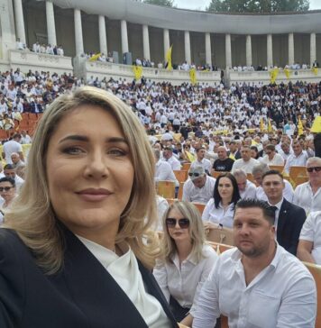 Gianina Șerban (AUR): Astăzi, toți membrii AUR ne îndreptăm spre Pechea, unde descărcăm tiruri cu ajutoare. Ne-am unit pentru a-i sprijini pe cei aflați în nevoie