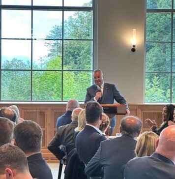 Nicolae Ciucă, în Elveția, la aceeași masă cu oficiali și experți în securitate mondială