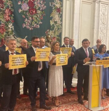 VIDEO AUR anunță moțiune de cenzură pe legea pensiilor și face apel și la partidele din opoziție să semneze