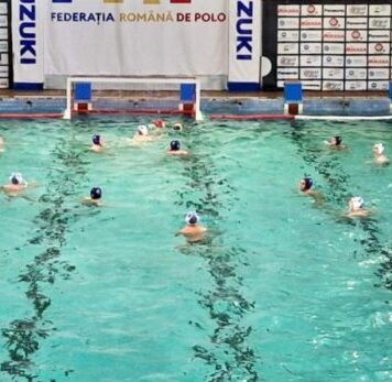 Cursuri gratuite de înot la Bazinul Floreasca pentru copiii care învață în școlile și liceele din Sectorul 1