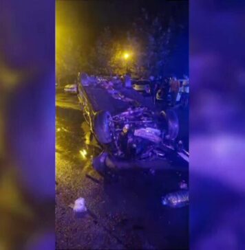 Un șofer drogat și beat s-a răsturnat pe o stradă din Sectorul 3. ”Nu am urcat băut la volan, ei m-au sechestrat”