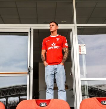 UTA Arad l-a achiziţionat pe atacantul Daniel Zsori