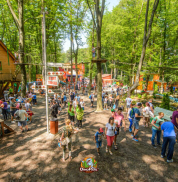 Dino Parc Râșnov oferă 50% reducere pentru elevi în cadrul programului Școala Altfel