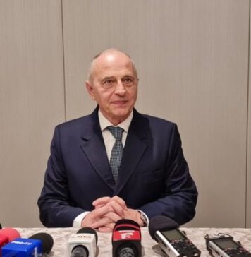 Geoană, despre drone: „Pentru a fi totul clar în cazul unei situații de urgență, trebuie să știm cine are autoritatea să intervină, cum se lucrează cu NATO, cât de multe din forțele românești se implică și cum trec ele sub comanda NATO”