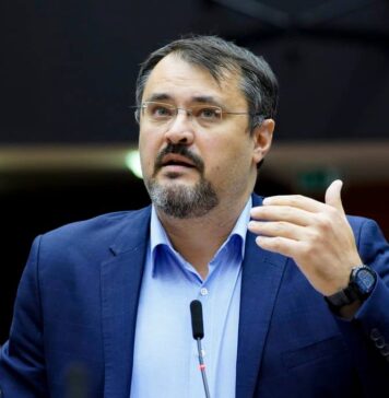 Claudiu Năsui, Cristina Prună, Clotilde Armand şi Cristian Ghinea deschid listele USR Bucureşti la parlamentare