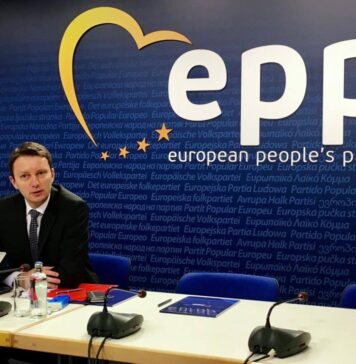 Siegfried Mureşan (PNL): Un premier care nu poate reţine nici măcar media de la bacalaureat ridică serioase semne de întrebare; îmi doresc un prim-ministru cu memorie bună, care îşi aduce aminte ce face, ce propune şi mai ales ce promite