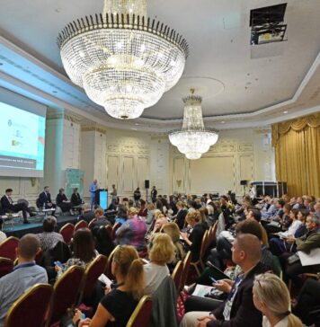 Cum ajutăm copiii defavorizaţi: Cel mai mare seminar european despre protecţia copilului, organizat în aceste zile de Sectorul 6