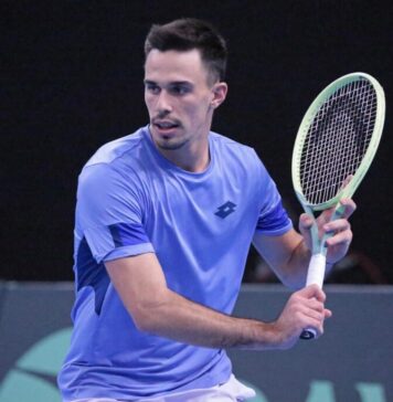 Cezar Creţu s-a calificat în sferturile turneului challenger BCR Sibiu Open