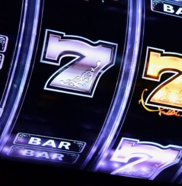 (P) Trei tipuri de rotiri gratuite la sloturi online