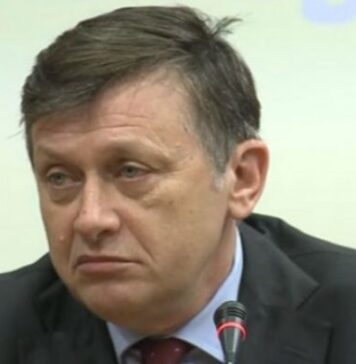Crin Antonescu: Nu aş paria că Ciolacu intră în turul 2; userista Lasconi a impresionat până acum cu dimensiunea crucilor purtate la gât