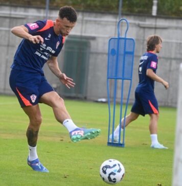 Croatul Ivan Perisic a semnat cu PSV Eindhoven