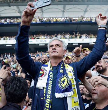 Fenerbahce a suferit prima înfrângere cu Mourinho pe banca tehnică