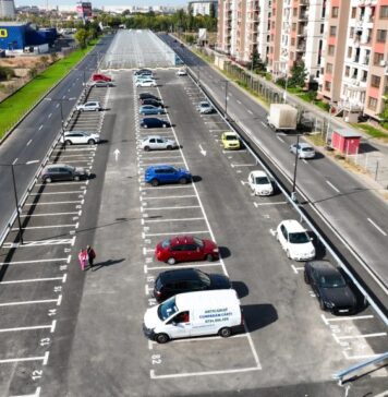 Harta parcărilor din București, pe sectoare: Cele mai multe locuri sunt în Sectorul 3