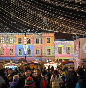 Târgul de Crăciun din Sibiu, sub tema Christmas Unboxed, se deschide în luna noiembrie/ Experiențe captivante în mai multe locuri din oraș