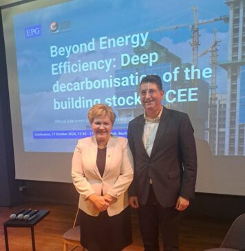 Oana Marciana Ozmen (PNL), la evenimentul „Dincolo de eficiența energetică: Decarbonizarea profundă a stocului de clădiri în CEE”