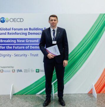 Mircea Abrudean, secretarul general al Guvernului, la evenimentul ”Forumul Global OCDE – Creșterea Încrederii și Consolidarea Democrației”, organizat de Secretariatul OECD şi Italia