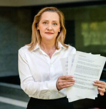 Președinta USR, Elena Lasconi: „Moțiunea de cenzură USR e scrisă!