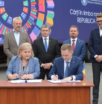 O investiție în viitorul a 300 de comunități din Republica Moldova: DRRM a realizat cea mai mare donație de carte în limba română