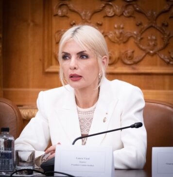 Laura Vicol: Educația copiilor devine, pe zi ce trece, o luptă tot mai grea. Într-o țară în care viitorul se clădește pe cunoștințe, ei sunt lăsați adesea în urmă