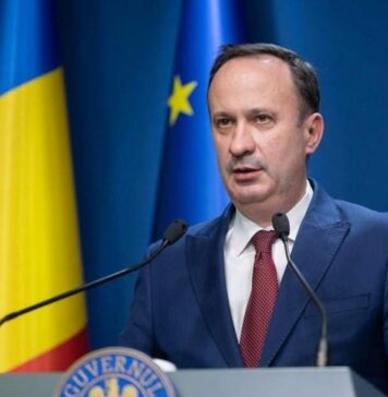 Romania needs deficit reduction plan on seven years, as it has very high investment spending